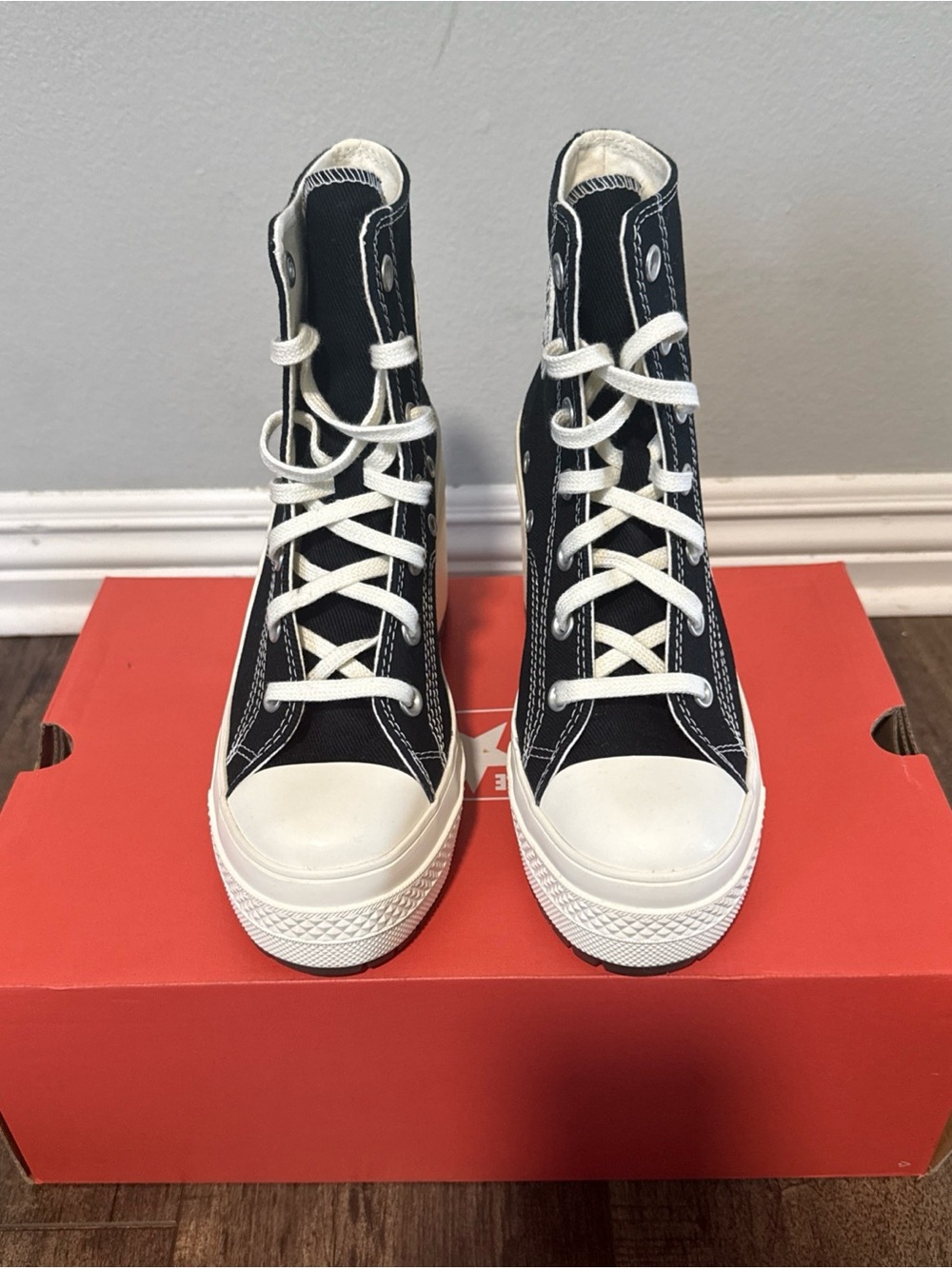 Converse Chuck 70 De Luxe Heel Platform Size 6.5 - Picture 5 of 9